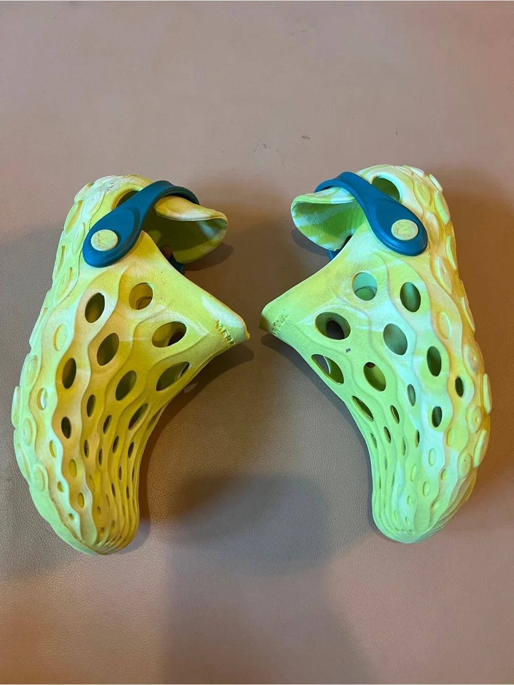 Merrell Hydro Moc Water Shoes Clogs Neon Yellow Blue Slip On Big Kids Size 1